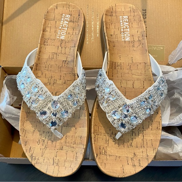 Kenneth Cole Jewel Embellished GlamAthon Flip Flop - Picture 6 of 12